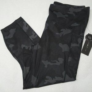 Yogalicious Lux Size 1X Side Pockets High RIse Capri Leggings NEW